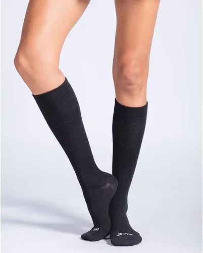 Vista 2 de ja vie Calcetines de compresión graduados de 76% lana merino para mujeres y hombres (15-20 mmHg), 2 Pares: 1 Negro Puro+1 Denim, S