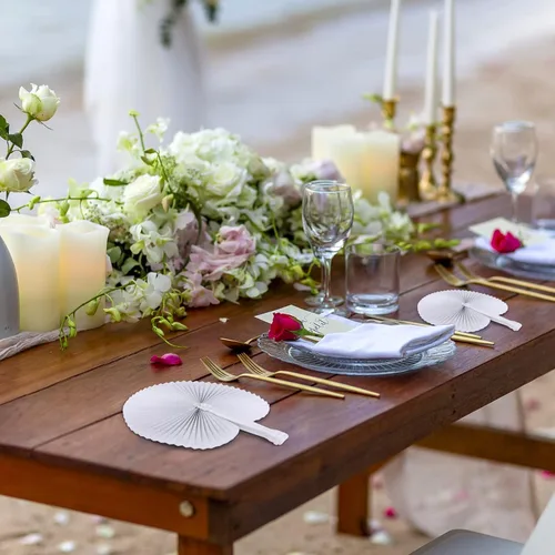Vista 7 de durony 72 ventiladores plegables de forma redonda con mango de plástico, abanicos de mano de papel, abanicos de boda plegados para bodas