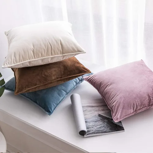 Vista 4 de MIULEE Juego de 4 fundas de almohada decorativas de terciopelo de felpilla de 18 x 18 pulgadas