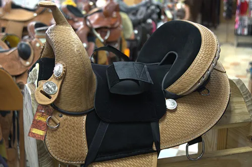 Vista 6 de HILASON Western Funda Antideslizante con Agarre para Asiento de Silla de Montar de Caballo para Equitación Fabricada en Estados Unidos
