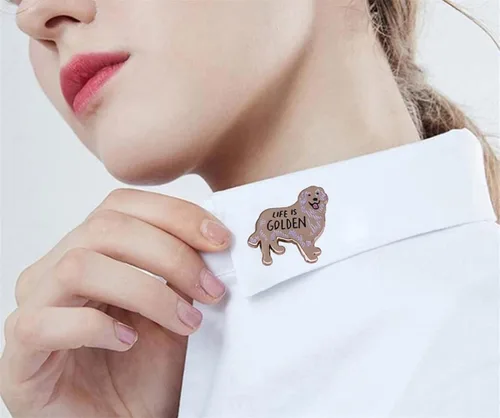 Vista 2 de Lindo Golden Retriever Duro Esmalte Pines Funny Life Is Golden Happy Dog Lovers Decoración Metal Cartoon Broche Mochila Insignias de solapa, Metal