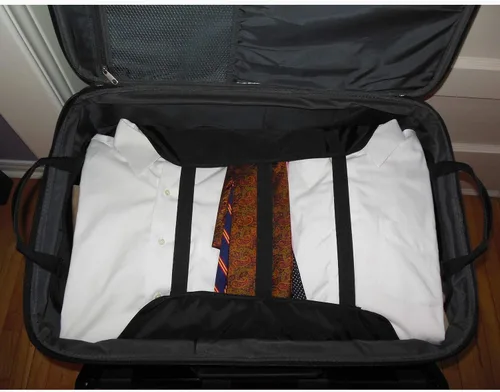 Vista 4 de Stackpack Divisor de maleta Lift-Out, juego de 2, Negro