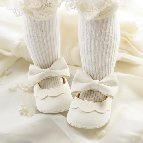 Vista 2 de CENCIRILY Zapatos planos Mary Jane para bebés y niñas, antideslizantes, suela suave, para antes de caminar, zapatos de vestir de boda