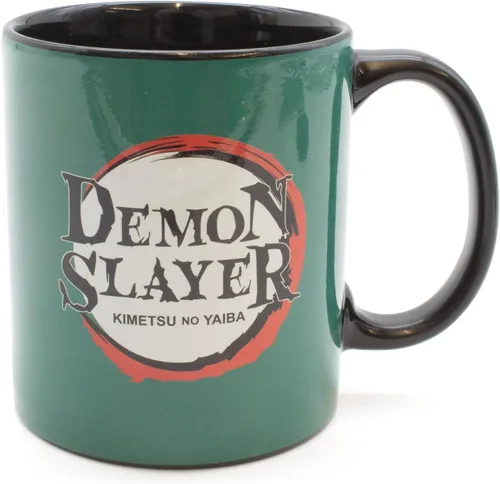 Vista 3 de Culturefly Demon Slayer Tanjiro - Juego de regalo de 3 piezas (incluye 1 par de calcetines, 1 llavero y 1 taza), Verde