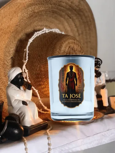 Vista 3 de Vela para Ta José, proteccion y poder espiritual. Vela de protección espiritual, cera de soja, aroma floral, cristal plateado