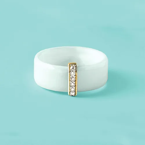 Vista 4 de Ross-Simons Anillo de cerámica blanca y diamantes de 0.10 qt. t.w con oro amarillo de 14 quilates