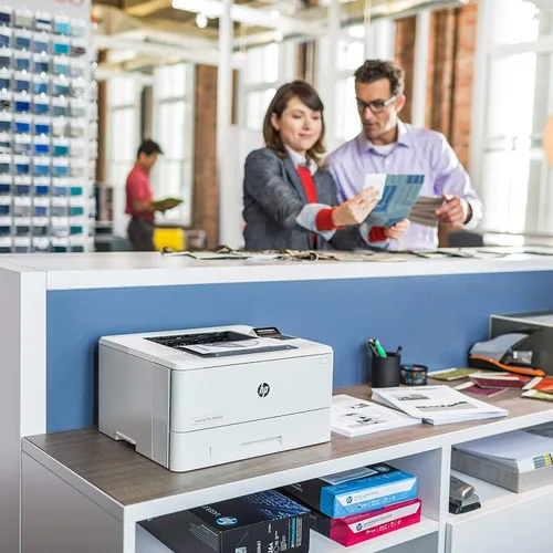 Vista 10 de HP LaserJet Pro M402dw Impresora láser inalámbrica con impresión de doble cara, lista para reabastecimiento de Amazon Dash (C5F95A)