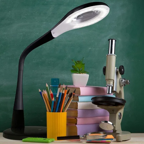 Vista 8 de OttLite Prevention - Lámpara de escritorio LED con lupa ajustable, color negro Los LED ClearSun reducen la fatiga ocular Lupa de grado óptico