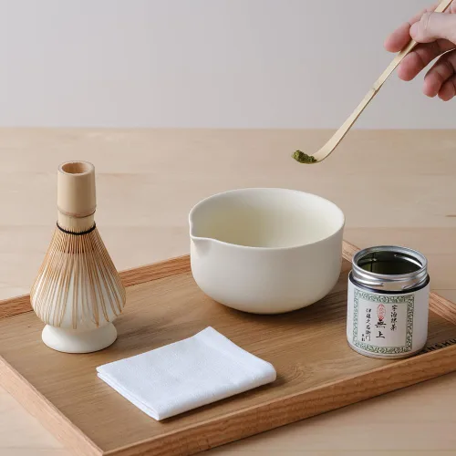 Vista 6 de WENSHUO Kit Matcha - Juego de batidor matcha premium con herramientas tradicionales de bambú, juego de té matcha ideal para el hogar (crema)