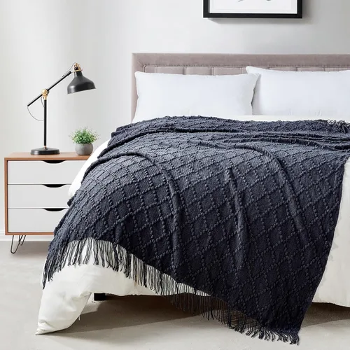 Vista 8 de Bourina Manta de punto decorativa con textura, unicolor y suave, para sofá, 50 x 60 pulgadas, almendra Knitted Throw Blanket 50x60 Inches, Soft