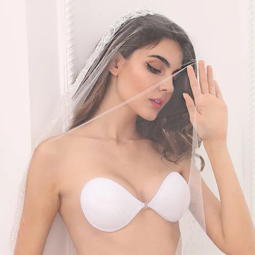 Vista 3 de Niidor - Brasier adhesivo sin tirantes, sin espalda, incluye protectores para pezones