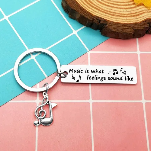 Vista 6 de Heigebi 6 llaveros de música, regalo para amantes de la música, regalos para hombres, mujeres, estudiantes, adolescentes, nota musical, llavero