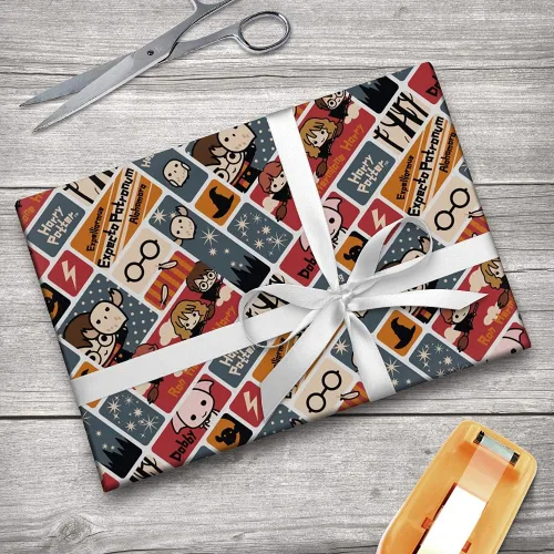 Vista 6 de GRAPHICS & MORE Rollos de papel de regalo con diseño de Chibi de Harry Potter