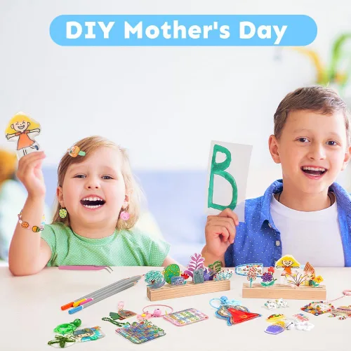 Vista 6 de Auihiay 50 hojas de plástico retráctiles, mini papeles de película retráctil para niños, bricolaje, llaveros, decoración de Pascua y regalos del día