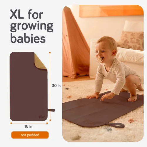 Vista 6 de Baby Uma Cambiador de bebé de cuero vegano - Cambiador impermeable y lavable, XL para bebés en crecimiento, no tóxico, sin plomo y sin ftalatos, se