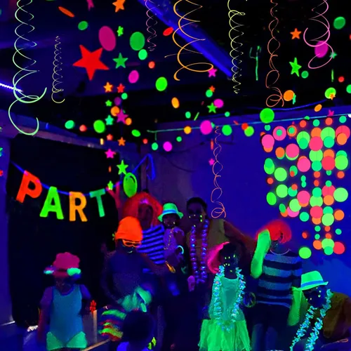 Vista 4 de Serpentinas de guirnalda de papel de neón redondas UV de 115 pies, decoraciones de luz negra para suministros de fiestas que brillan y decoraciones