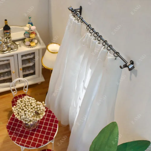 Vista 3 de iLAND Accesorios para casa de muñecas a escala 1/12, decoración de casa de muñecas de mini barras de cortina, perchas de cocina para casa de muñecas