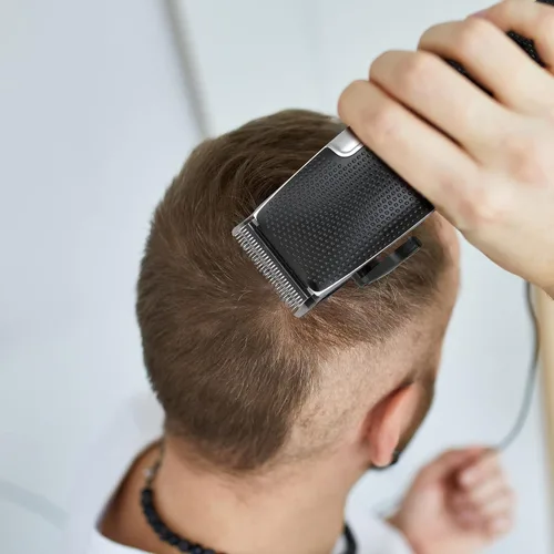 Vista 3 de Cortapelos y recortadora de barba para hombres, kit de peluquero con cable, tijeras para bigote