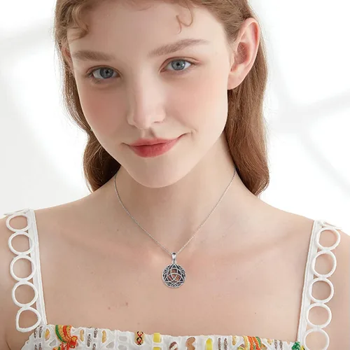 Vista 5 de MBSUUH Trinity - Collar de nudo celta con concha de abulón simulada de plata de ley triquetra vintage redondo collar celta de la suerte para mujeres