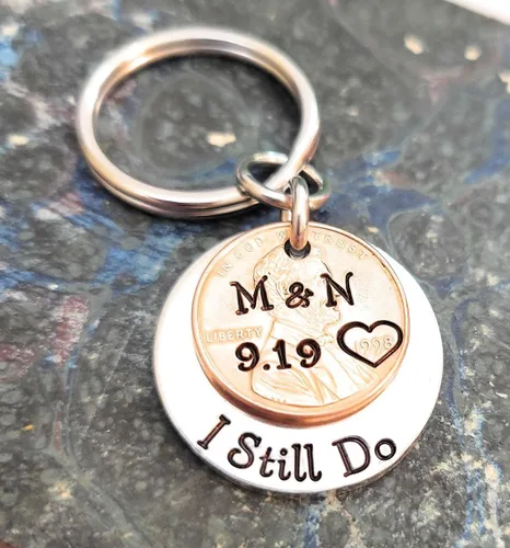 Vista 18 de Tucker's Trinkets And Treasures Personalized Anniversary Year Penny, I Still Do Key Chain, Wedding Anniversary, Couples Gift