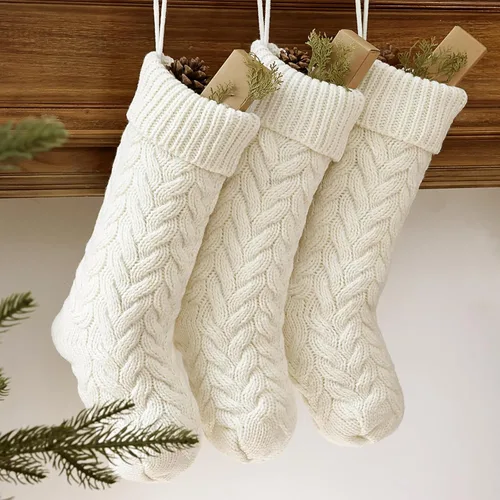 Vista 2 de Calcetines de Navidad, paquete de 3 unidades de 18 pulgadas, de gran tamaño, punto trenzado, rústico, decoraciones personalizadas para decoración