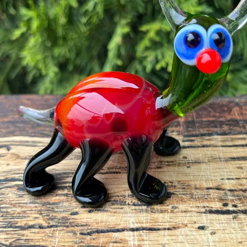 Vista 7 de Figura de mariquita de cristal rojo – Miniatura soplada a mano estilo Murano – Adorno coleccionable de mariquita para estante o escritorio