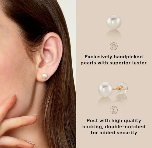 Vista 4 de THE PEARL SOURCE Aretes redondos de perlas reales de agua dulce blancas para mujer, aretes de oro de 14 quilates Aretes hipoalergénicos con perlas