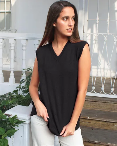 Vista 2 de TINKUY PERU - Chaleco de lana de alpaca con cuello en V para mujer, S-4XL