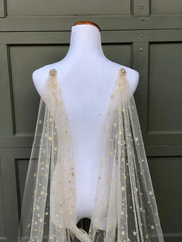 Vista 2 de Star Celestial Draped Wedding Cape Veil Silver or Gold, Cathedral Length (108 inches) (Silver)