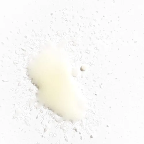 Vista 6 de Briogeo Superfoods Aguacate + Kiwi Mega Moisture - Spray sin enjuague 3 en 1 Desenredante, protector del calor e imprimación hidratante