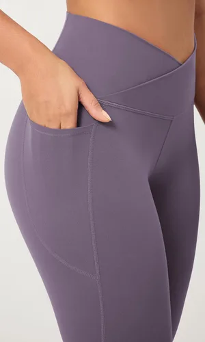 Vista 5 de ODODOS ODCLOUD - Paquete de 2 leggings suaves de cintura cruzada con bolsillos para mujer, pantalones de yoga cruzados de 2528 pulgadas
