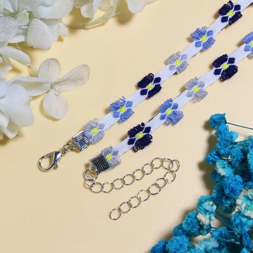 Vista 6 de Nova&Aria Chokers Set For Women Heart Choker Necklaces Flower Pendant Velvet Cute Pink Turquoise Blue White Black Choker Necklace Christmas Colorful