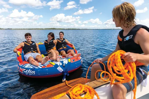Vista 7 de AirHead G-Force 3 Tubo remolcable para 1-3, rojo y Wow World of Watersports 4k 60 pies cuerda de remolque con boya de espuma flotante 1, 2, 3 o 4