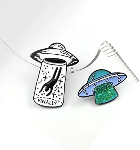 Vista 7 de Flairs New York - Broche de solapa esmaltado hecho a mano, Finalmente me llevó