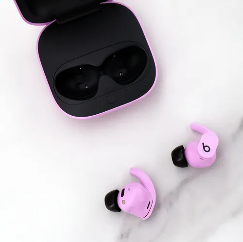 Vista 7 de Espuma viscoelástica de repuesto de tamaño mediano compatible con Beats Fit Pro/Studio Buds + orejeras, cancela el ruido, ajuste cómodo sin dolor