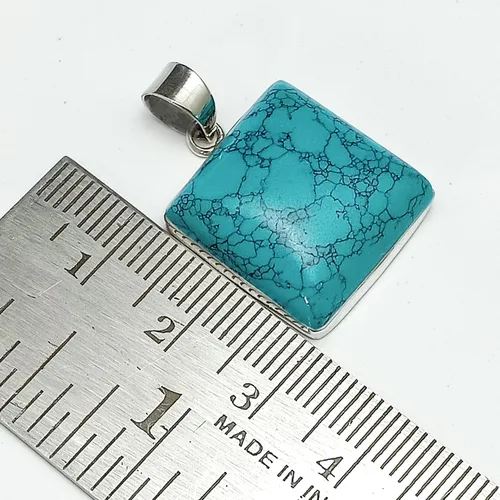 Vista 2 de Colgante de piedra preciosa turquesa de plata de ley 925 con piedra natal turquesa, colgante de plata 925, regalo para ella, joyería hecha a mano