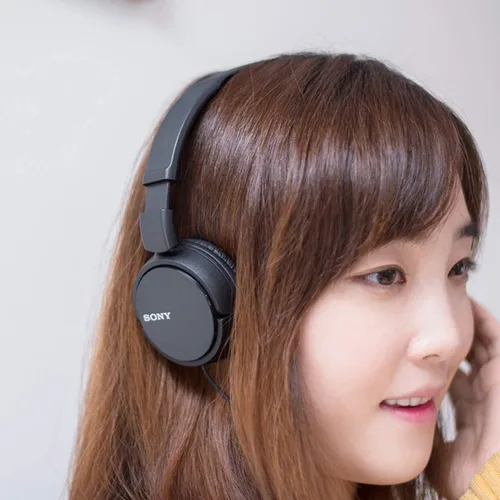 Vista 2 de Auriculares estéreo Sony MDRZX110 Sin micrófono Negro