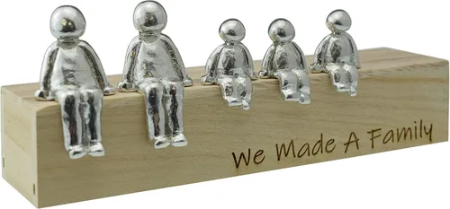 Vista 3 de We Made A Family Ornament - Elige tu combinación familiar (1 niño)