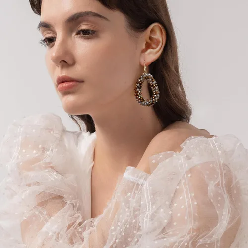 Vista 3 de Aretes colgantes de aro con cuentas coloridas para mujer, estilo bohemio, verano, playa, lágrima, aretes de gota de moda, regalos de joyería