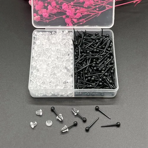 Vista 2 de Aretes de plástico negro para deportes, 300 pares de aretes de plástico y parte trasera de aretes