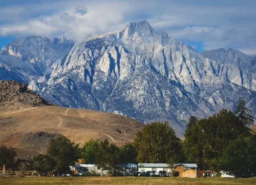 Vista 2 de Noah - Rompecabezas de vista de Pino Solitario, California, The Town of Lone Pine, California, Inyo County, Estados Unidos de América, Inyo National