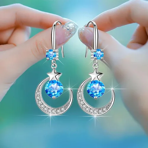 Vista 2 de Star Mythology - Aretes de gota de agua de luna, finos y elegantes aretes de diamantes de imitación, aretes de cobre con gota de agua para mujer