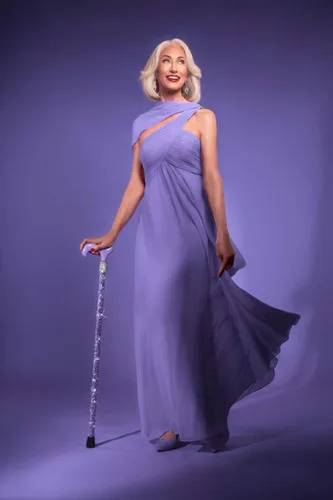 Vista 2 de Lavanda Ice - Bastón ligero de cristal con diamantes de imitación – Bastón de madera brillante de moda para el equilibrio
