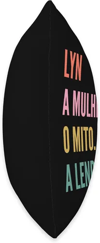 Vista 2 de Funny Portuguese First Name Design - Lyn Throw Pillow