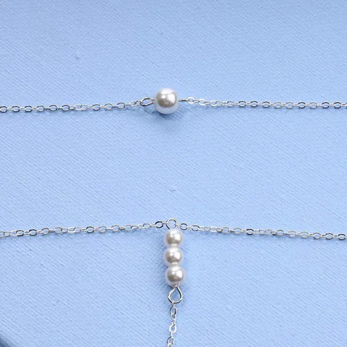Vista 5 de Allereyae Collar de cadena de perlas vintage con espalda de perla, collar de perlas de lariat, collar de cuerpo de perlas plateadas, collar