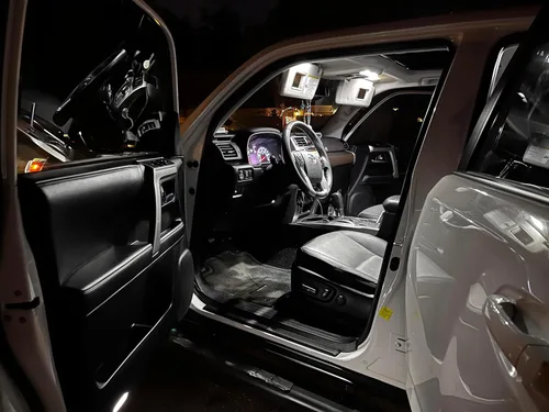 Vista 3 de Luces interiores LED blancas para Toyota 4Runner 2010-2024, 16 piezas, 6000 K, superbrillantes, serie 3014, SMD, mapa, puerta, espejo de tocador