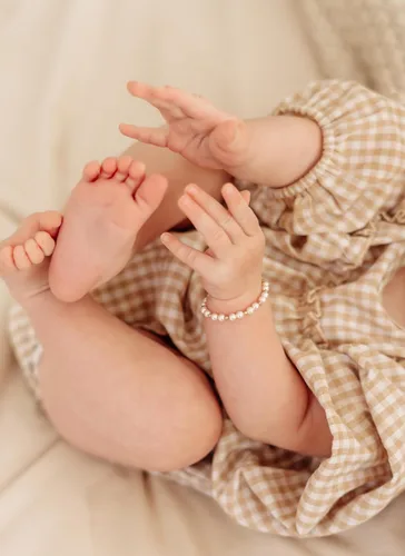 Vista 2 de Cherished Moments Pulsera o collar, chapado en oro de 14 quilates Brynn-SM (0-9 meses)