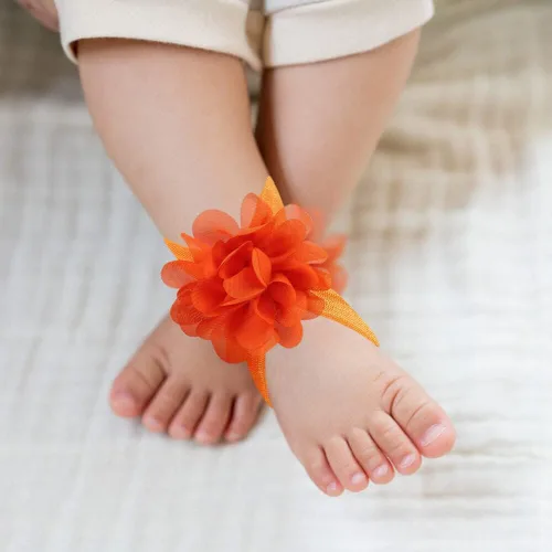 Vista 3 de Eforcase 12 pares de sandalias descalzas para bebé y niña, sandalias descalzas de flores para bebés recién nacidos, niñas pequeñas
