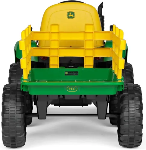 Vista 4 de Peg Perego John Deere Farm Power 12 Volt Tractor de juguete montable con remolque y control remoto