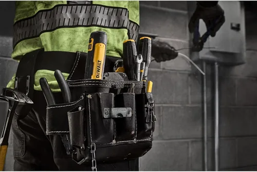 Vista 12 de DEWALT Destornillador inalámbrico, destornillador eléctrico recargable USB de 4 V con juego de 12 puntas de destornillador, luz LED, control